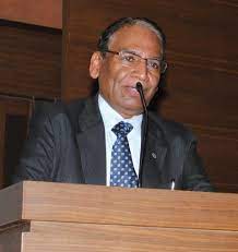 Dr. Akshai Aggarwal (Author)